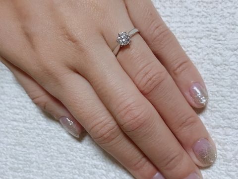 【BRILLIANCE+(ブリリアンスプラス)の口コミ】 ダイヤモンドの質を下げずに、他のブランドよりはお得な価格で指輪を購入…
