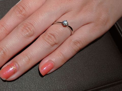 【アイプリモ(I-PRIMO)の口コミ】 価格がお手頃で、デザインがとてもかわいかったのが決め手です。特に、細…