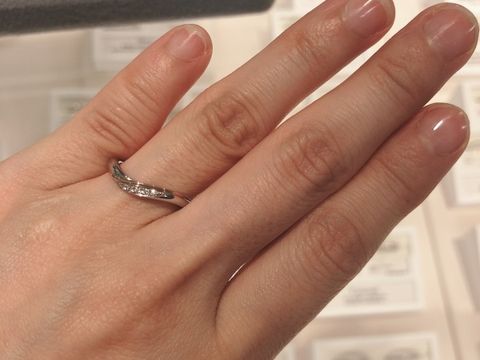 【ケイウノ ブライダル(K.UNO BRIDAL)の口コミ】 ルミナーレというデザインで、私が付けさせていただいたものは、全体はプ…