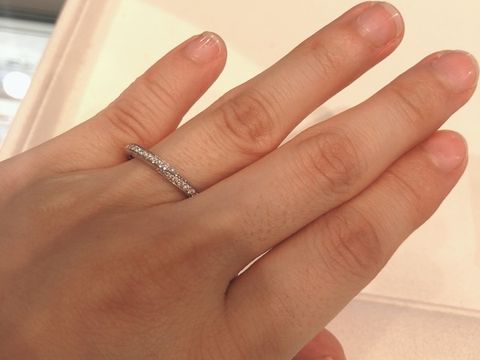 【festaria bijou SOPHIA(フェスタリア ビジュソフィア)の口コミ】 ヴィーナスというデザインで、両側から流れるようにウエーブ状に入ってい…