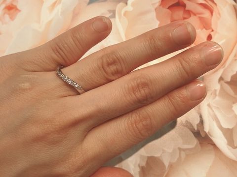 【ヴァンドーム青山(VENDOME AOYAMA)の口コミ】 リュバン ドゥ マリエというシリーズのリボンモチーフのデザインで、ウエ…