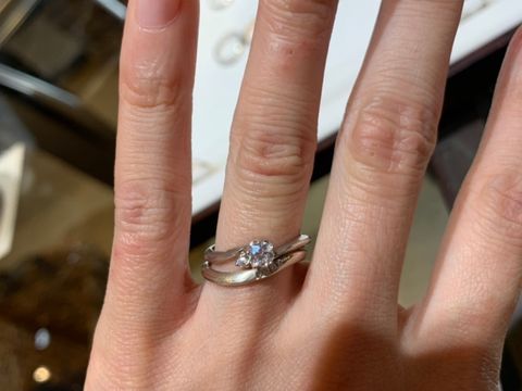 【杢目金屋(もくめがねや)の口コミ】 いろいろなお店を見てきたのですが今までにない指輪の模様でちょっと感動…