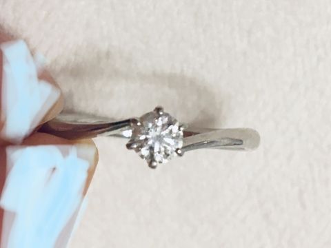 【BRILLIANCE+(ブリリアンスプラス)の口コミ】 どんなタイプの結婚指輪がいいか彼から聞かれていましたが、実物はいただ…