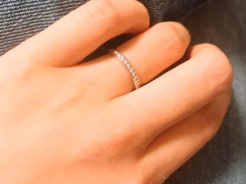 【ティファニー(Tiffany & Co.)の口コミ】 シンプルなダイヤなしにするか、ハーフエタニティー、エタニティーにする…