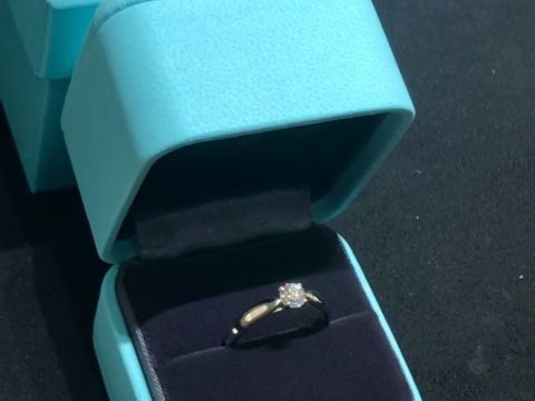 【ティファニー(Tiffany & Co.)の口コミ】 憧れだったティファニーにしました。ハーモニーシリーズは、センターが絞…