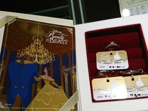 【PROPOSE(プロポーズ)の口コミ】 ディズニーの美女と野獣をモチーフに作られており、私のようなファンには…