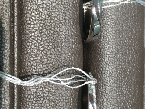 【アイプリモ(I-PRIMO)の口コミ】 とにかくキラキラで可愛い！アイプリモのカタログやパンフレットの表紙に…