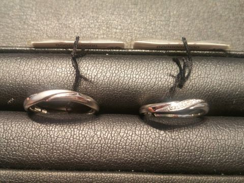 【エクセルコダイヤモンド(EXELCO DIAMOND)の口コミ】 女性の方はダイヤが連なってキラキラ輝いているところです。エクセルコダ…