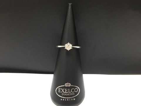 【エクセルコダイヤモンド(EXELCO DIAMOND)の口コミ】 せっかく綺麗なダイヤモンドなので、ダイヤモンドを大きく際立たせるよう…