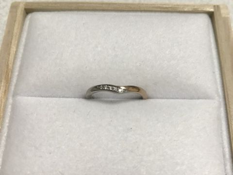 【nocur(ノクル)の口コミ】 普段アクセサリーをあまり付けないので違和感の少ない細目で指が長く見え…