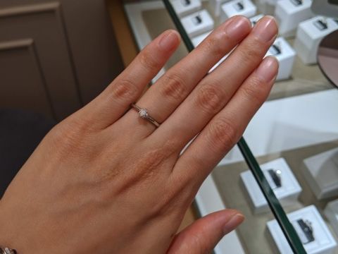 【ラザール ダイヤモンド(LAZARE DIAMOND)の口コミ】 何店舗か回ったあとにラザールダイヤモンドさんにお伺いしましたが、なん…