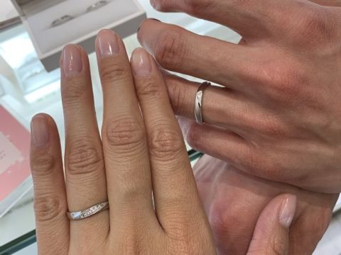 【THE KISS Anniversary(ザ・キッス　アニヴァーサリー)の口コミ】 定番のストレートデザインからウェーブデザイン、ブランドオリジナルのデ…