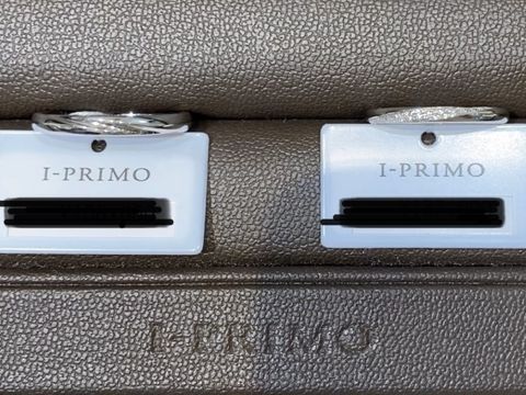 【アイプリモ(I-PRIMO)の口コミ】 店員さんがたくさんあるデザインの中から、私たちの好みを聞きながら絞っ…