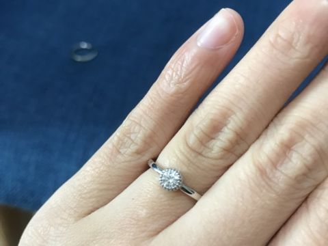 【atelier CraM(アトリエ クラム)の口コミ】 彼がダイヤモンドだけ先にプレゼントしてくれたので、デザインは自分で選…