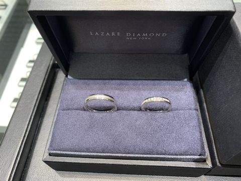 【ラザール ダイヤモンド(LAZARE DIAMOND)の口コミ】 元々結婚指輪はハーフエタニティで探していたのですが、ダイヤの輝きを見…