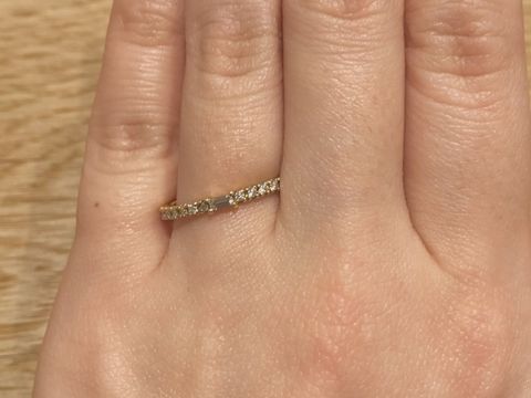 【Jupiter BLANTELIE(ジュピターブラントリエ)の口コミ】 華奢で普段使い出来るデザインが購入の決め手でした！
細身のリングとバケ…