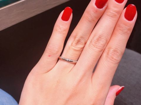 【アイプリモ(I-PRIMO)の口コミ】 キラキラダイヤが天使の輪をイメージしていて可愛らしいです。ダイヤを上…