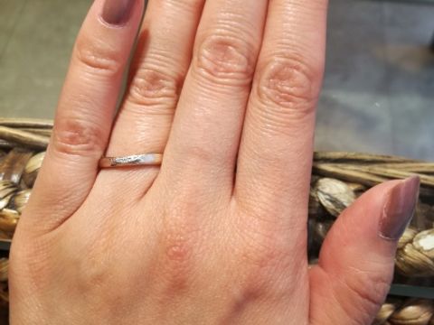 【杢目金屋(もくめがねや)の口コミ】 木目の模様が入っていて他では見られないようなデザインが沢山ありました…