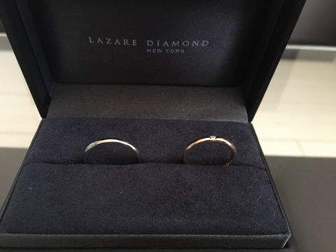 【ラザール ダイヤモンド(LAZARE DIAMOND)の口コミ】 シンプルなストレートリングを探していました。いろんなタイプのリングを…