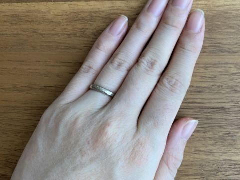 【NIESSING(ニーシング)の口コミ】 シンプルに使えて、尚且つ作り手のこだわりが伝わるような指輪を探してい…