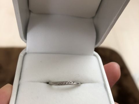 【MILK&Strawberry(ミルクアンドストロベリー)の口コミ】 ずっと身に着けるものなので、とにかくシンプルで生活の支障にならないも…