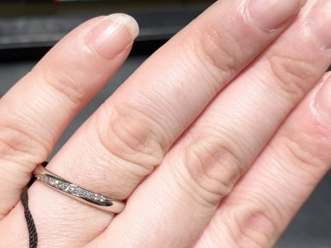 【ラザール ダイヤモンド(LAZARE DIAMOND)の口コミ】 ゼクシィを見てたら、ラザールダイヤモンドさんのメレダイヤの輝きに一目…