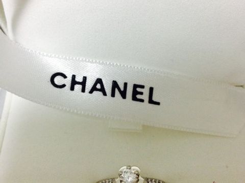 【シャネル(CHANEL)の口コミ】 いかにも、というような指輪のデザインでなく、できるだけ普段でもつけれ…