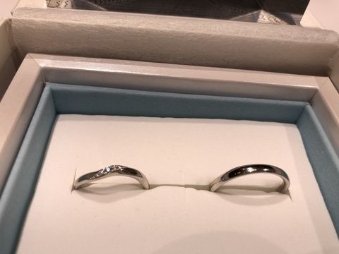 【Disney Cinderella(ディズニー シンデレラ)の口コミ】 ディズニーが好きなのでシンデレラの
指輪にしました。
シンデレラ用の刻…