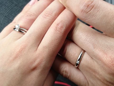 【ラザール ダイヤモンド(LAZARE DIAMOND)の口コミ】 もともと、手がしっかりしていたので少し太めのブリスがしっくり来ました…