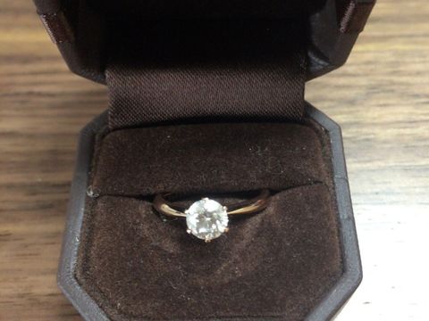 【アイプリモ(I-PRIMO)の口コミ】 彼が1人で選んでプロポーズしてくれたのですが、私の持っているジュエリー…