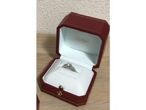【カルティエ(Cartier)の口コミ】 ファッション系の指輪ではなく老舗ブランドがいいと思って探していました…