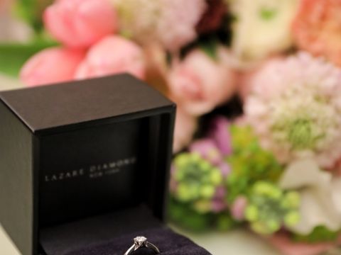 【ラザール ダイヤモンド(LAZARE DIAMOND)の口コミ】 とても可愛くサプライズで買ってくれました。同じブランドの指輪もたくさ…
