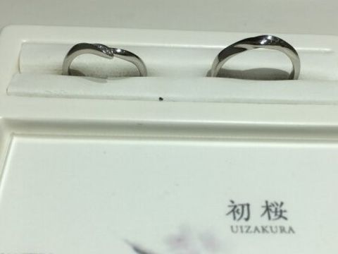 【俄(にわか)の口コミ】 女性側のデザインの切り込みが、ほかのブランドにはないデザインだったの…