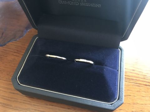 【銀座ダイヤモンドシライシの口コミ】 シンプルなデザインのものを探していました。アノリューというシリーズの…