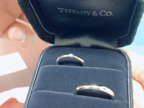 【ティファニー(Tiffany & Co.)の口コミ】 仕事に毎日着けて行きたかったので華やかすぎないデザインで、でも可愛い…