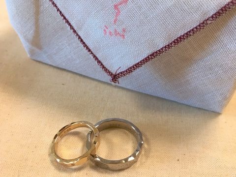 【ichi(イチ)の口コミ】 まず、とてもデザインが気に入りました。目模様を好きな大きさで指定の範…