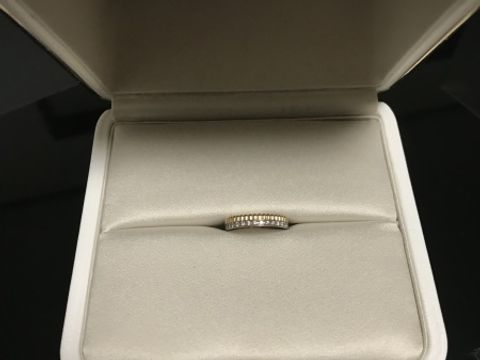 【ブシュロン(BOUCHERON)の口コミ】 結婚指輪として毎日つけるものなので婚約指輪以上にこだわりがあり、デザ…