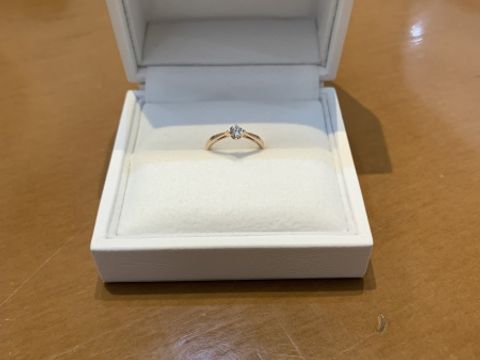 【ジュエリー東京の口コミ】 付き合ってる彼女がピンクゴールドのアクセサリーが好きだったので、ピン…