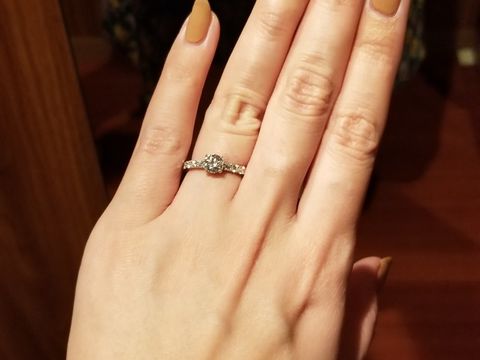 【アイプリモ(I-PRIMO)の口コミ】 何店舗か探し回って、1番好きなデザインで、お値段も予算内に収まったので…