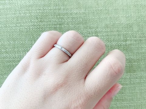 【ラザール ダイヤモンド(LAZARE DIAMOND)の口コミ】 元々手が小さく指が短いことがコンプレックスなため、それらを感じさせな…