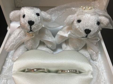 【EYE JEWELRY UMAKI(アイジュエリー ウマキ)の口コミ】 指輪をつけると指が綺麗に見えるように思い、見に行ったその日に決めまし…