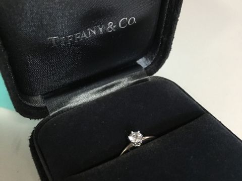 【ティファニー(Tiffany & Co.)の口コミ】 色々なお店に行ったのですがイマイチしっくりくるものがなく、それじゃあ…