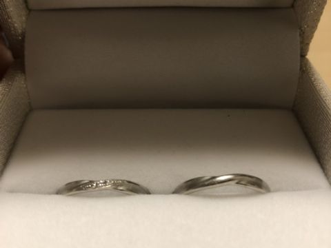 【SONARE(ソナーレ)の口コミ】 一生つけるもの、そして、仕事中もつけるものなのでシンプルだけど、ちょ…