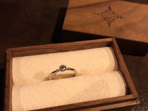 【PORTADA(ポルターダ)の口コミ】 決め手はデザインです。シンプルだけど他とちょっと違う形に惹かれました…