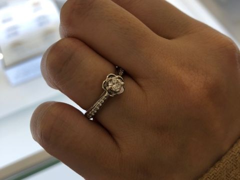 【シャネル(CHANEL)の口コミ】 シャネルが大好きな方にはとてもおすすめです。誰が見てもすぐにわかって…