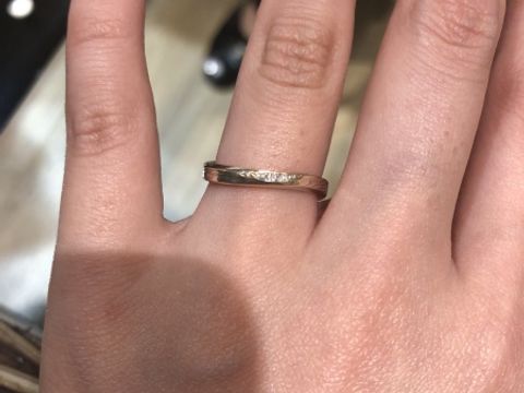 【杢目金屋(もくめがねや)の口コミ】 木目柄のデザインが他の人とは被らず個性的でおしゃれだと思いました。ま…