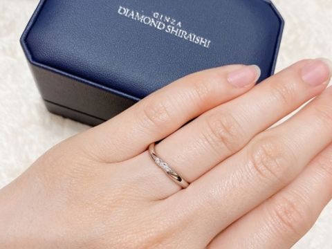 【銀座ダイヤモンドシライシの口コミ】 たくさん試着しました。私は、30代…40代…80代くらいまで先…