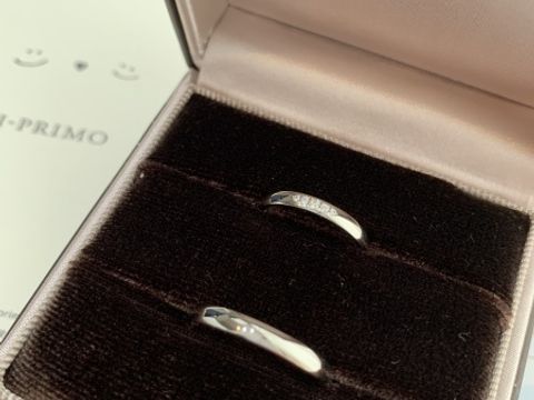 【アイプリモ(I-PRIMO)の口コミ】 婚約指輪と重ねづけができ、結婚指輪だけでも可愛く存在感のある、けれど…