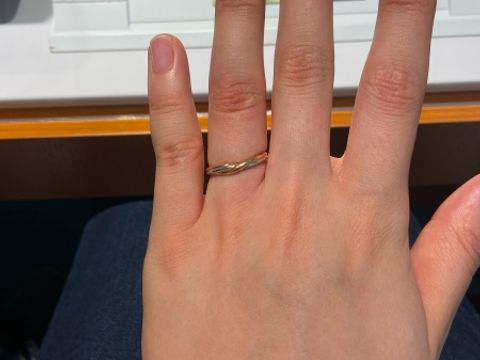 【銀座ダイヤモンドシライシの口コミ】 普段からアクセサリーはゴールドばかりなので、プラチナには違和感がある…