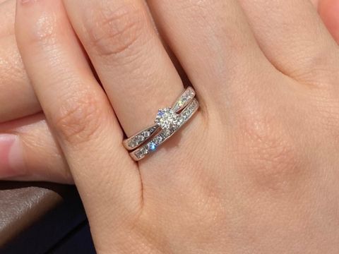 【TASAKI(タサキ)の口コミ】 シンプルなものから、少しデザイン的なものまで種類が豊富です。同じデザ…